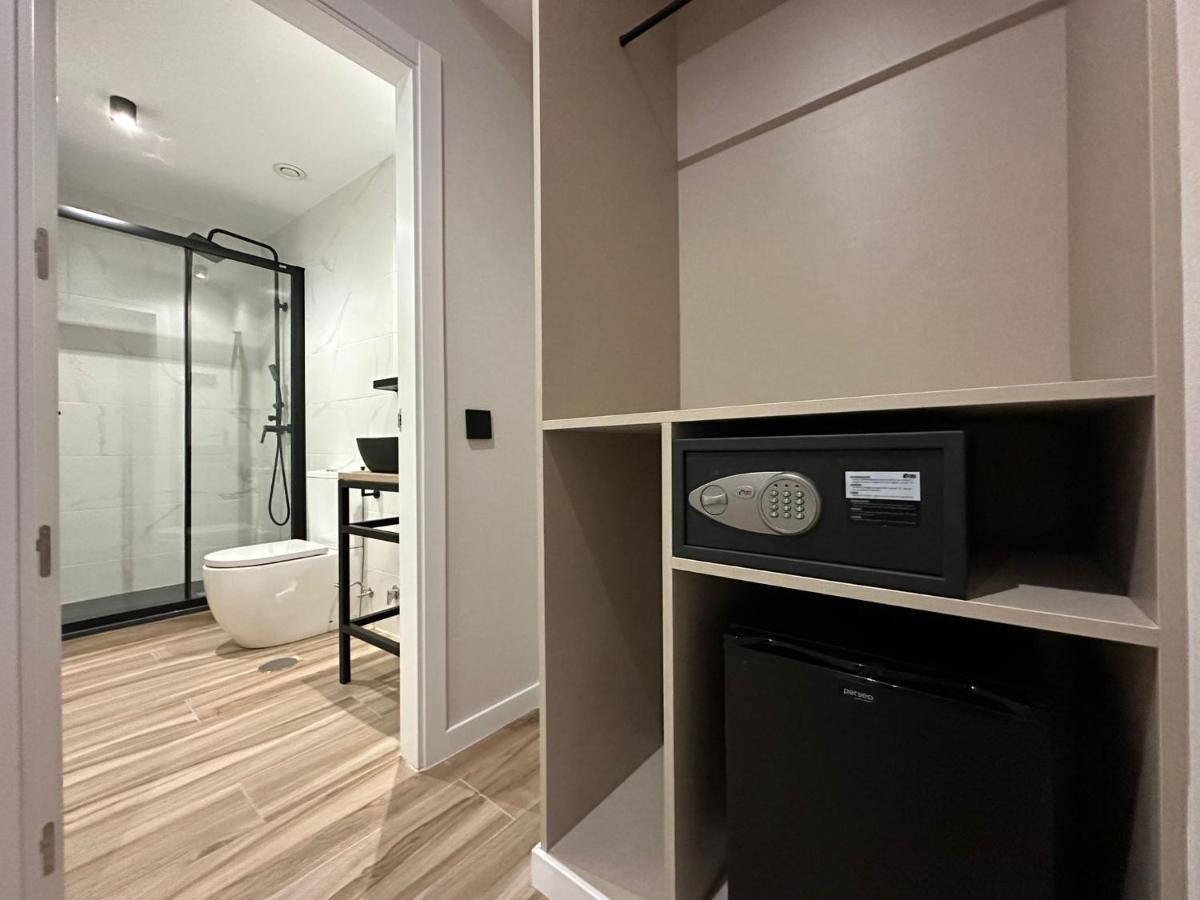 Cc Opera Suites Мадрид Экстерьер фото