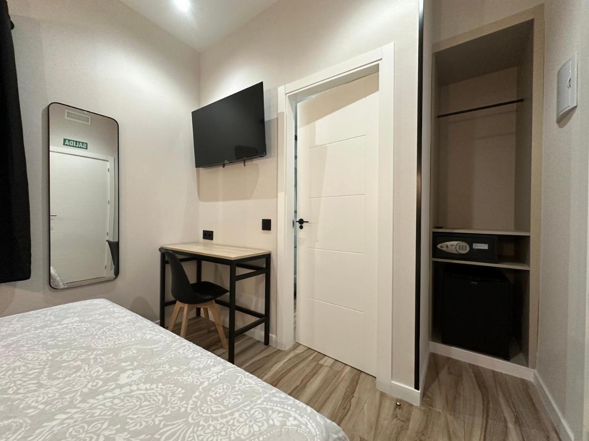 Cc Opera Suites Мадрид Экстерьер фото