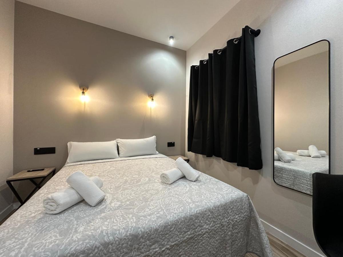 Cc Opera Suites Мадрид Экстерьер фото