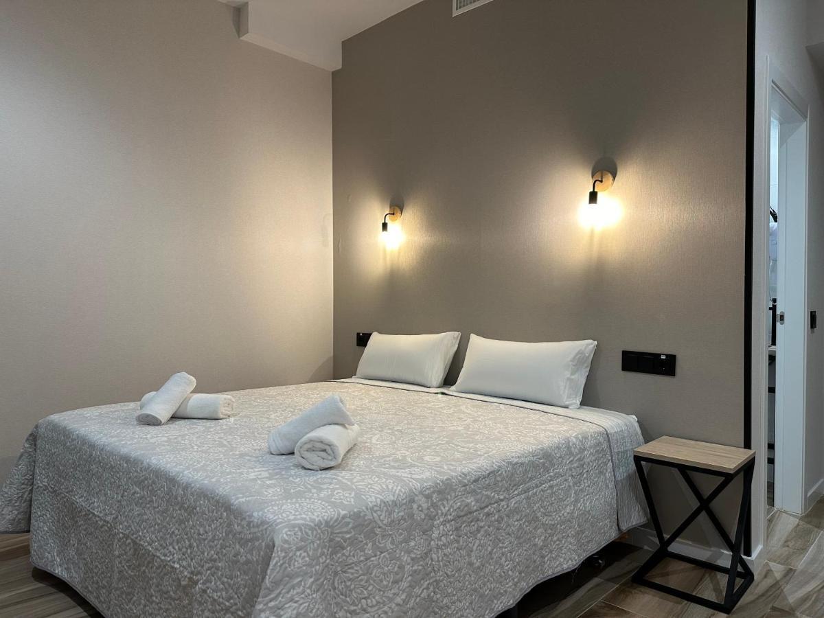 Cc Opera Suites Мадрид Экстерьер фото