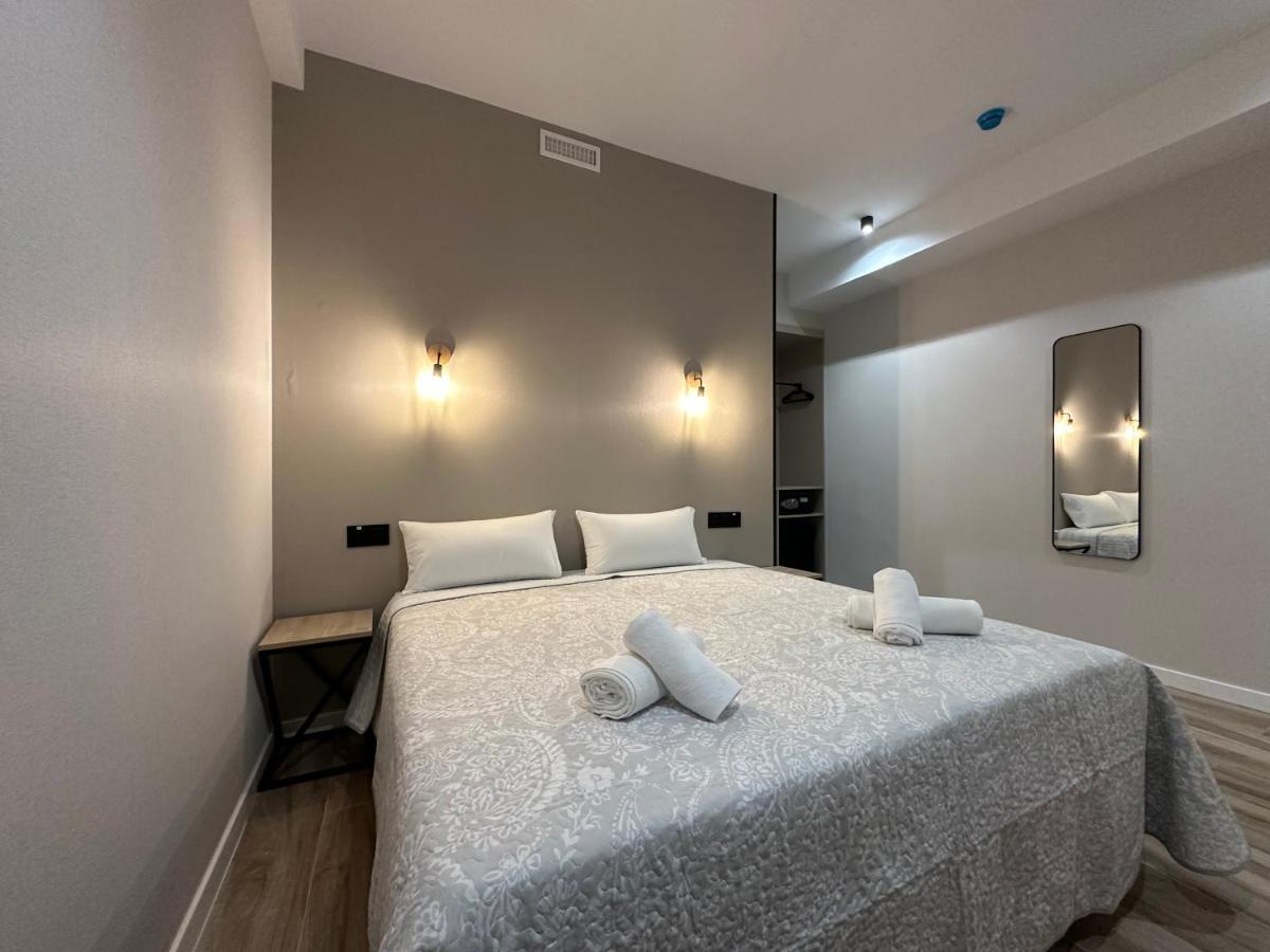 Cc Opera Suites Мадрид Экстерьер фото