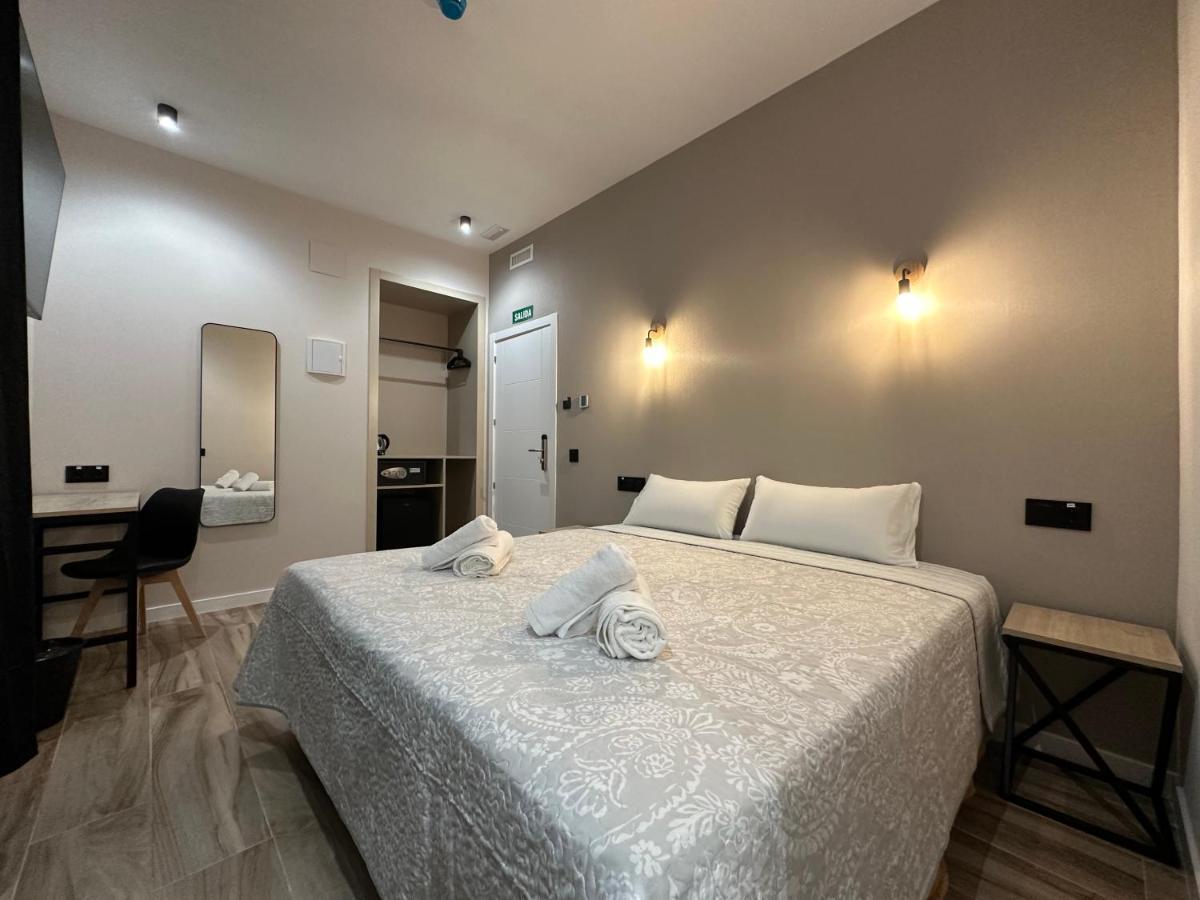 Cc Opera Suites Мадрид Экстерьер фото