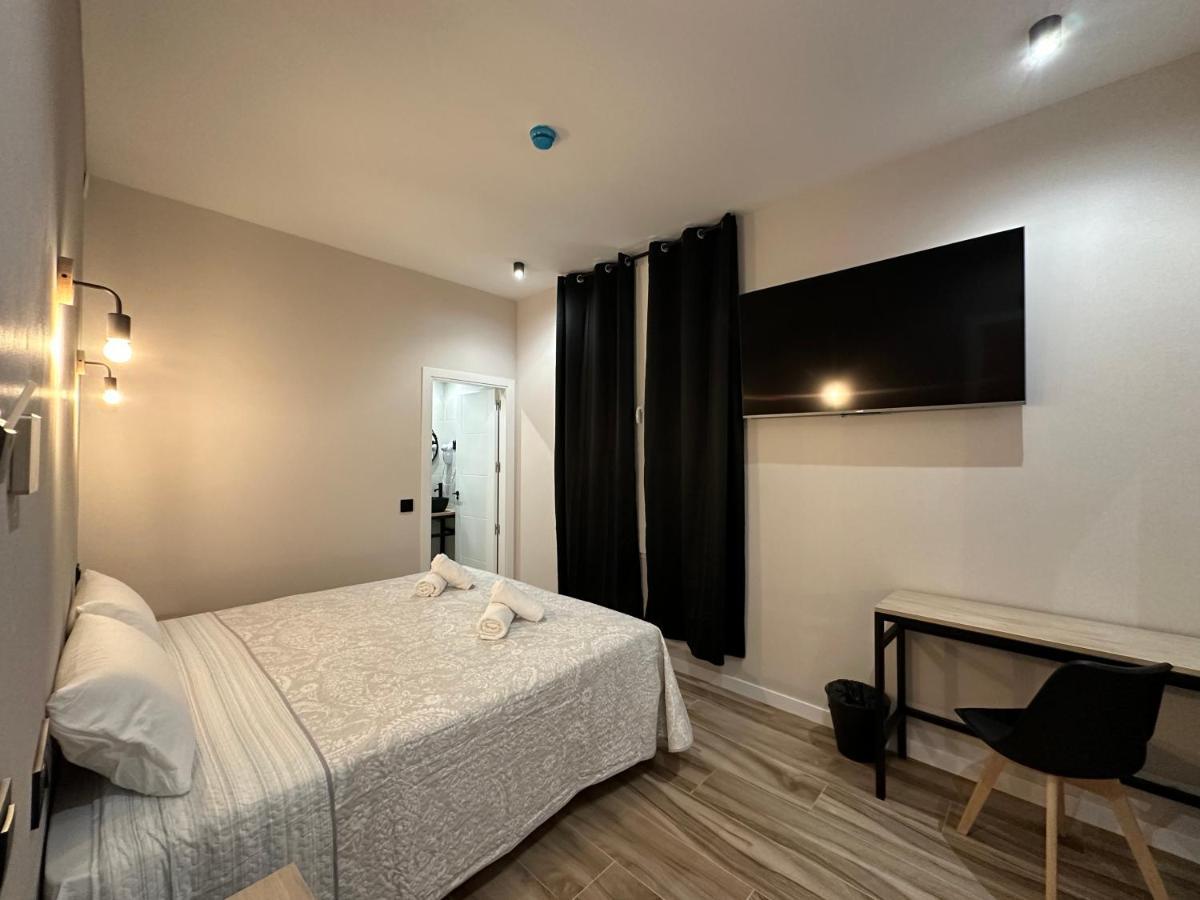 Cc Opera Suites Мадрид Экстерьер фото