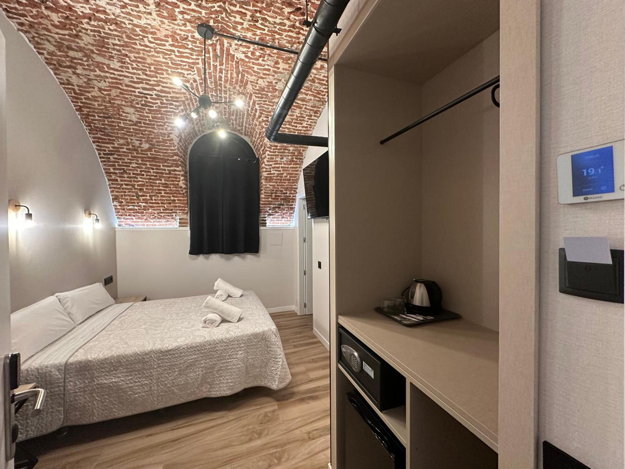 Cc Opera Suites Мадрид Экстерьер фото