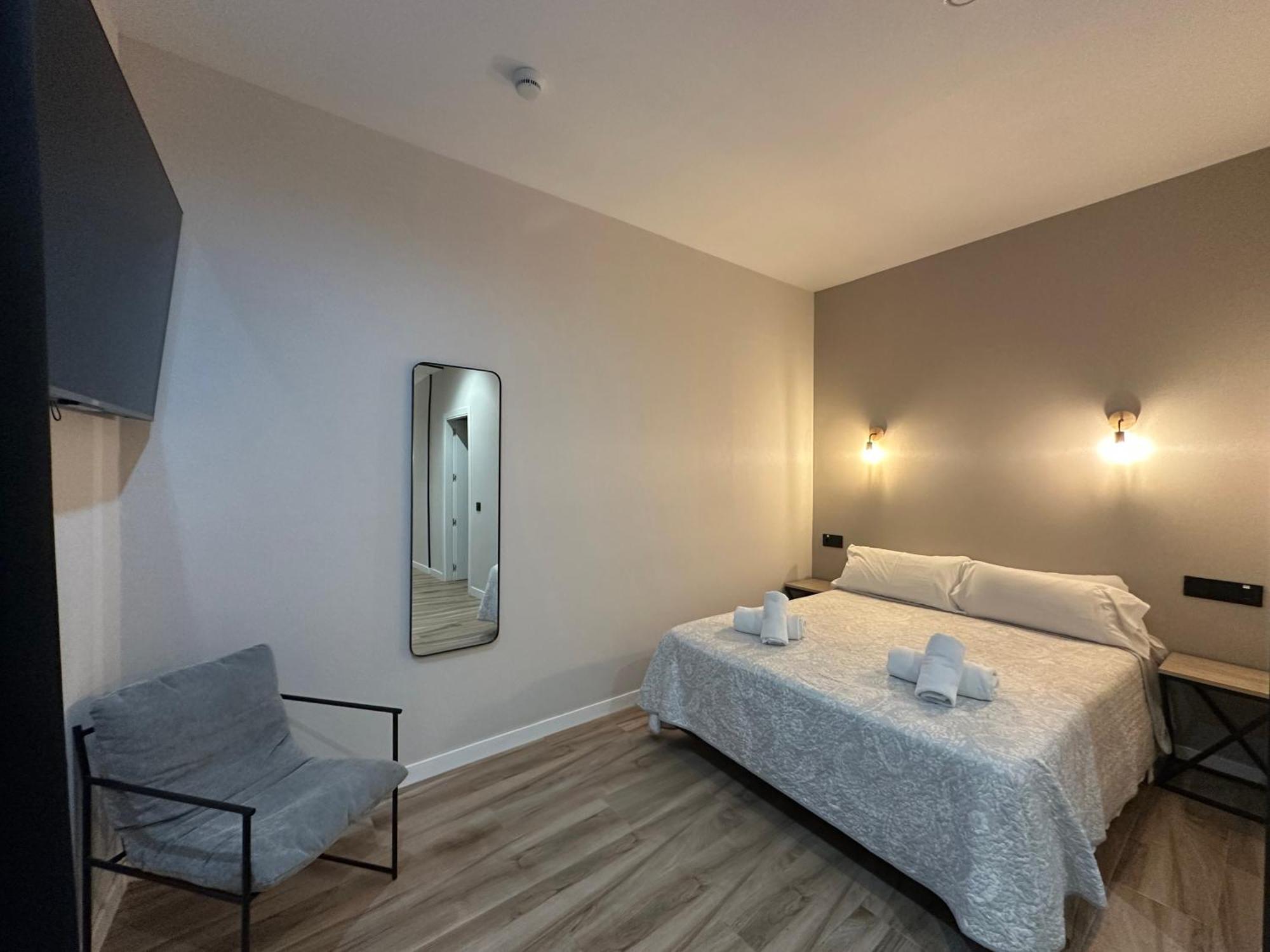 Cc Opera Suites Мадрид Экстерьер фото