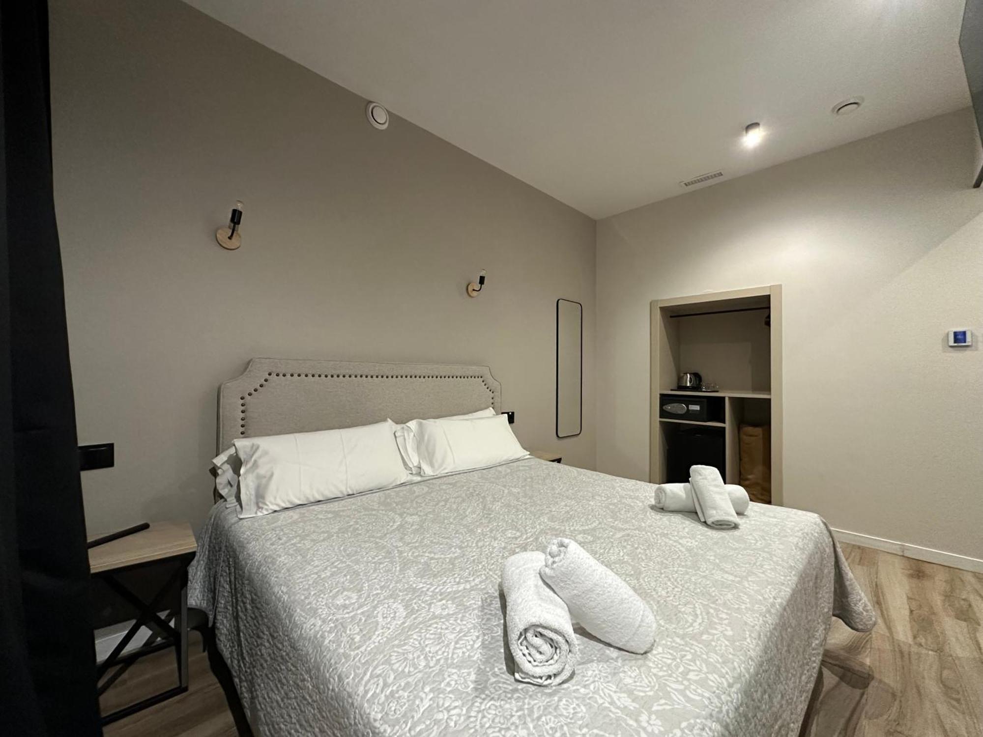 Cc Opera Suites Мадрид Экстерьер фото