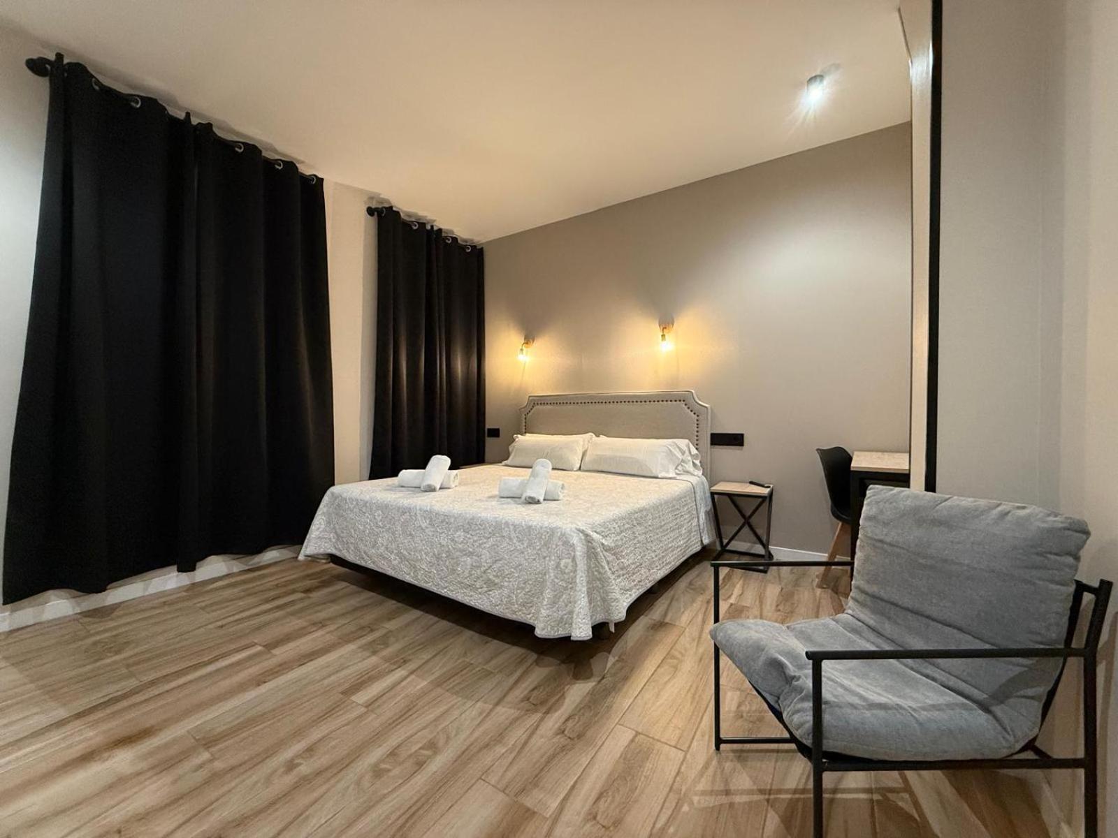 Cc Opera Suites Мадрид Экстерьер фото