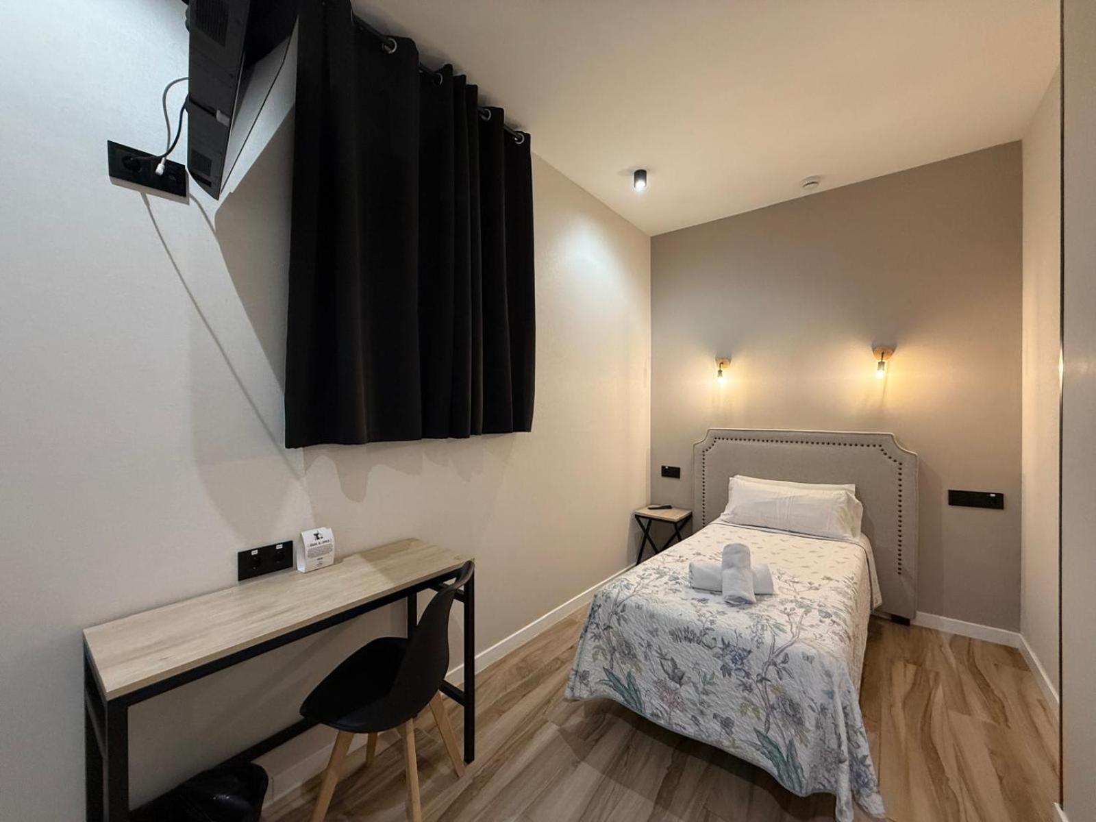 Cc Opera Suites Мадрид Экстерьер фото