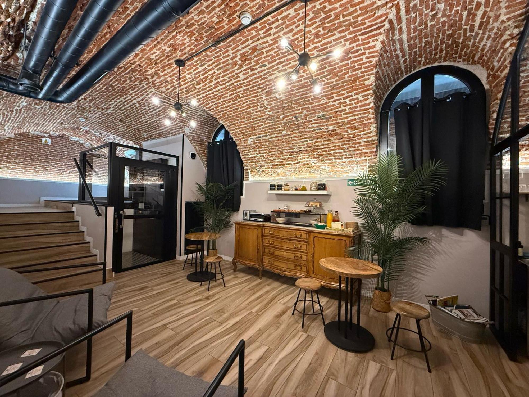 Cc Opera Suites Мадрид Экстерьер фото